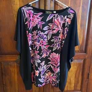 Bob Mackie Ladies Blouse. Size Medium
